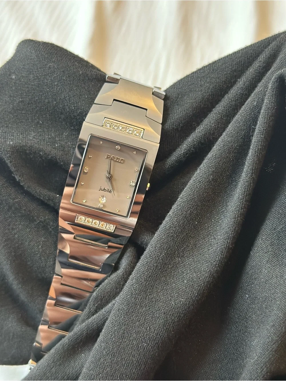 Authentic RADO Jubilé Diamond Watch – Excellent Condition - Picture 1 of 15
